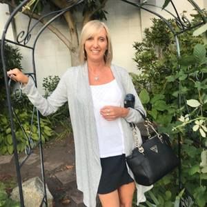 Meet your Posher, Savannah